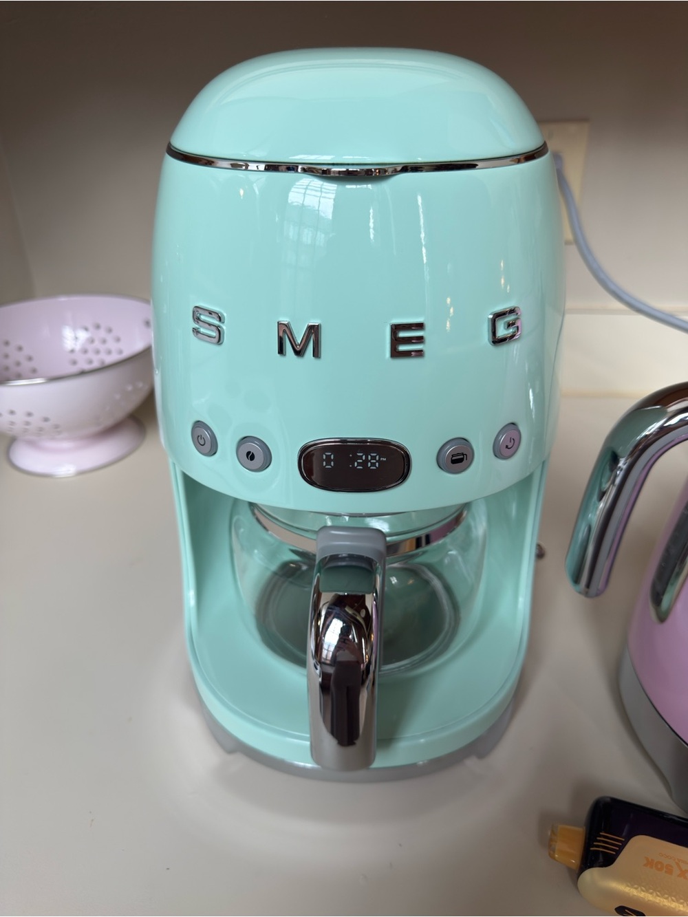 SMEG Retro-Style Mint Green Coffee Maker - Elegant Countertop Brewer